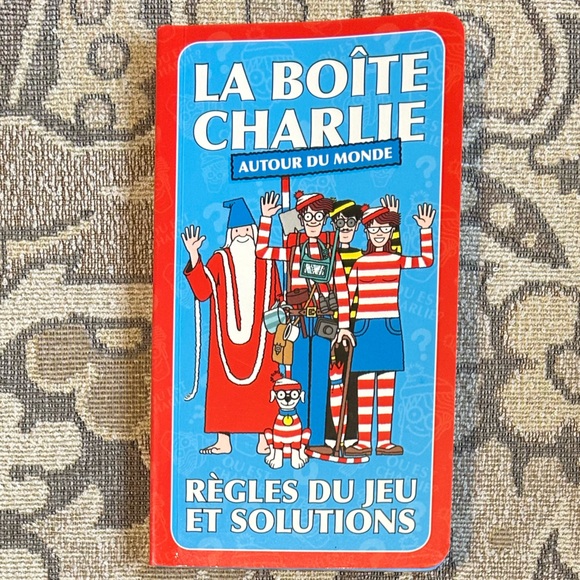 Où Est Charlie: La Boîte Charlie Autour Du Monde - (French Where’s Waldo Cards) - Picture 9 of 11